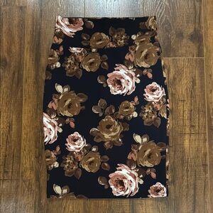 LuLaRoe Floral Cassie Pencil Skirt